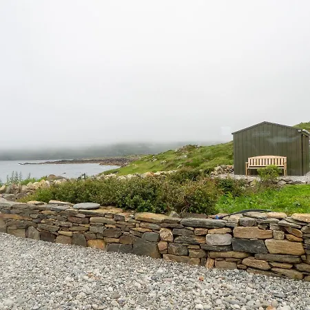 Shore Cottage, Errislannan Clifden